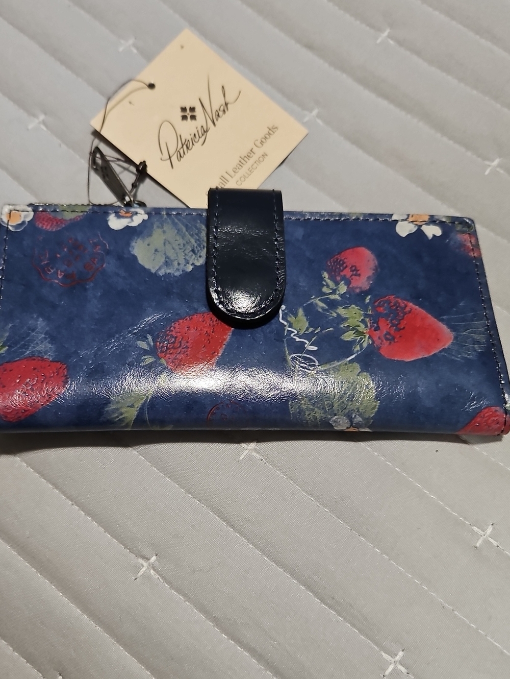 Patricia Nash Women's Blue Floral Strawberry Nazari Wallet NWT